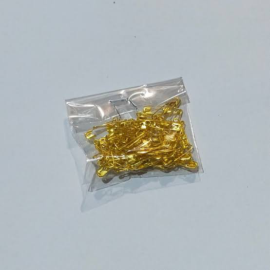 Kemiti kecil warna emas